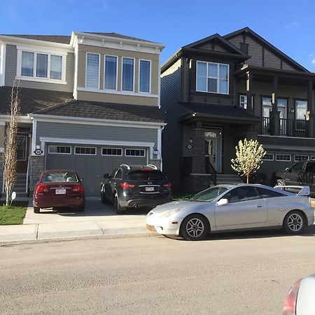 فندق YYCفي  Cityscape! المظهر الخارجي الصورة